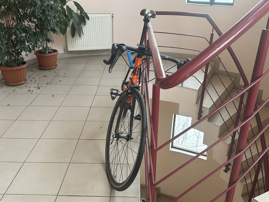 bicicletă de șosea