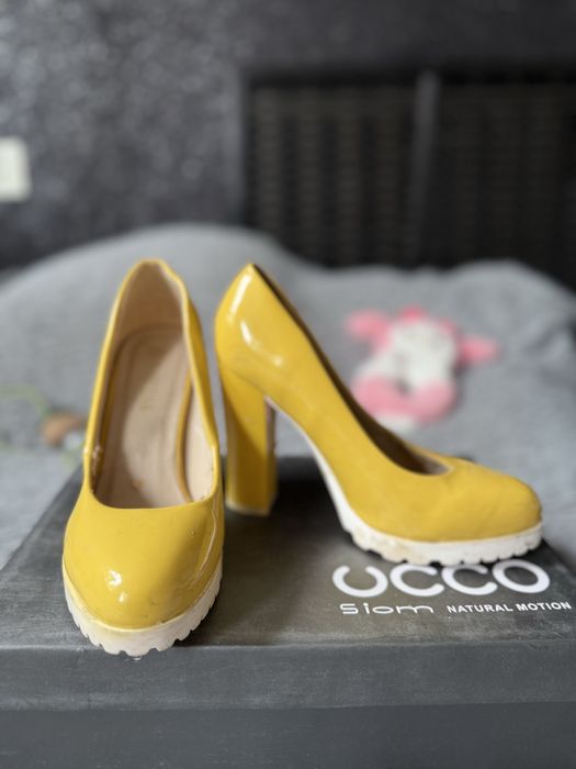 Б/у туфли в хорошем качестве