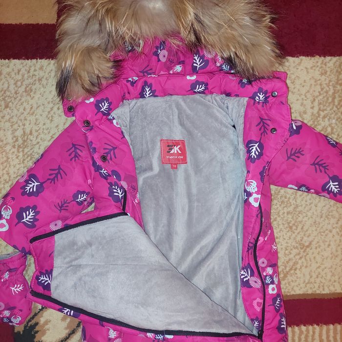 Продам комбинезон Зима 74размер