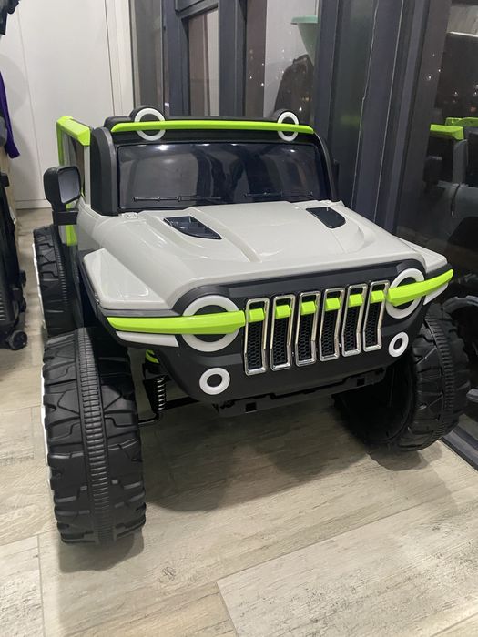 Детский электромобиль Jeep 4WD