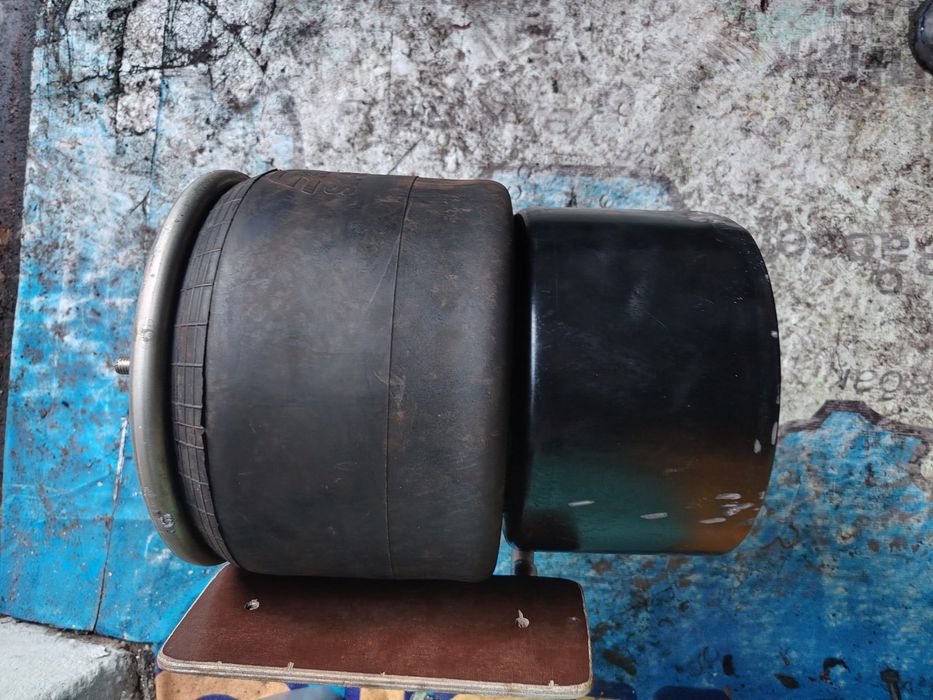 Пневмобалон на  DAF