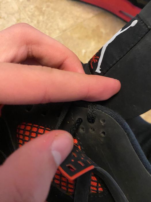 Vand adidasi jordan Red Thunder originali!!