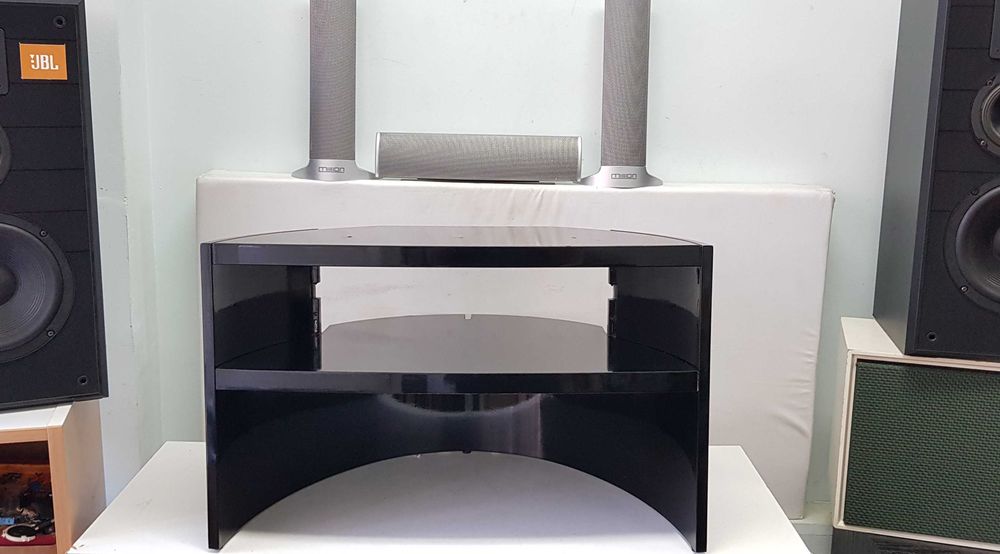 Masa style Hi Fi 2 polite mobilier pickup amplificator camera copil