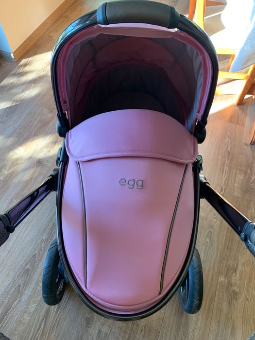 Бебешка количка egg