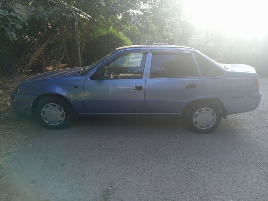 Продам нексию 2 донс