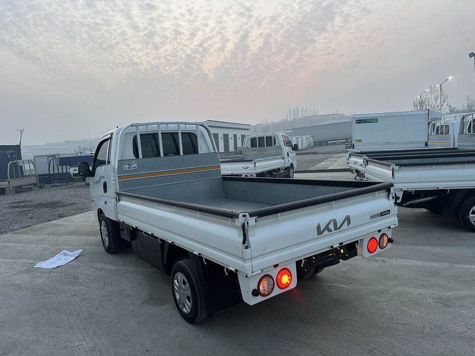 Kia bongo Elektr 2022 yil