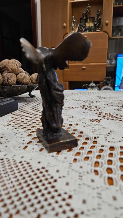 Метална пластика