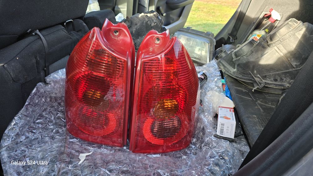 Стопове Peugeot 307 фарове