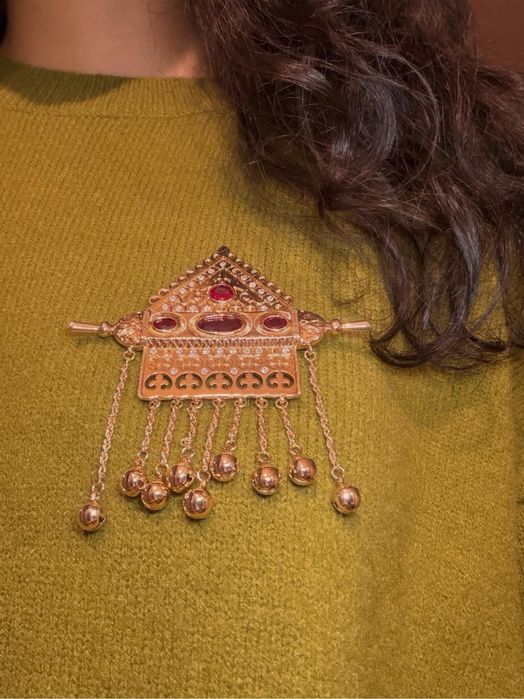 Казахская брошь