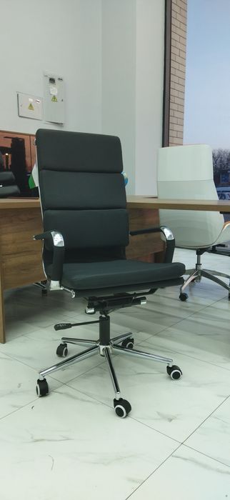 Kreslo model DELGADO DELUXE GALAXY кресла для руководителей,