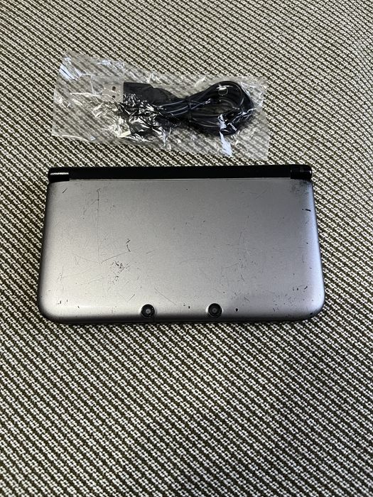 3DS modat cu card de 64gb