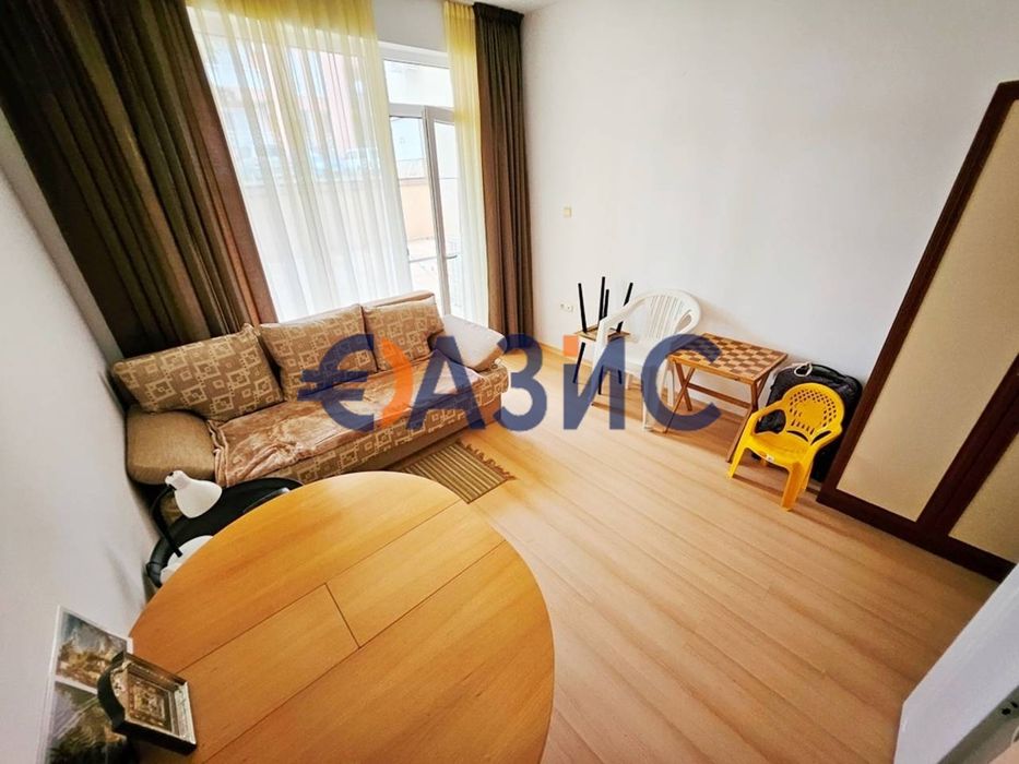 Продава се Едностаен апартамент в к.к. Слънчев бряг - 28 кв.м за 674 €/кв.м - Снимка #3