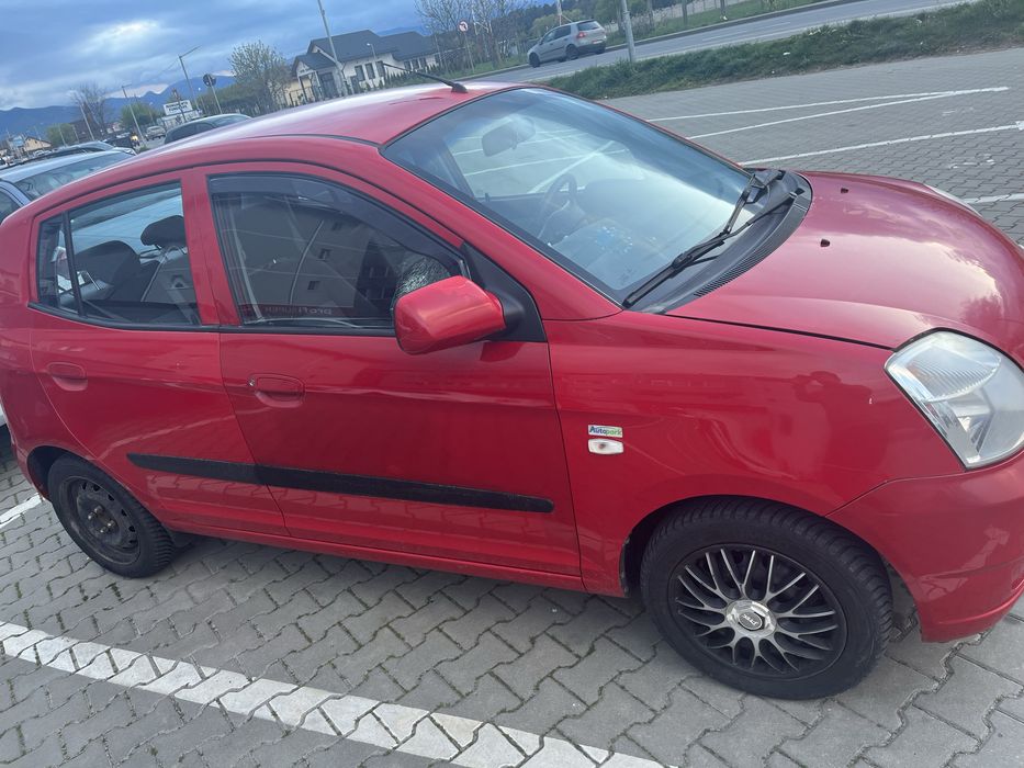 Kia picanto pret bun