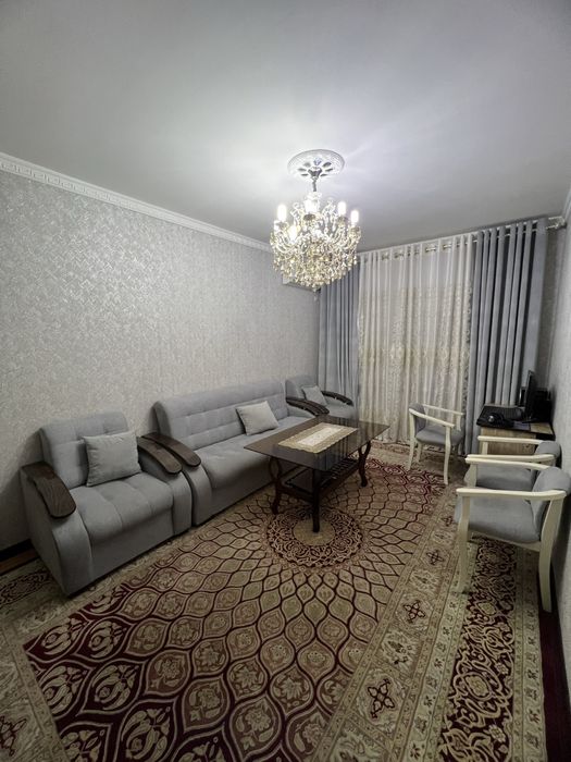 Срочно продаю пять комнатную квартиру