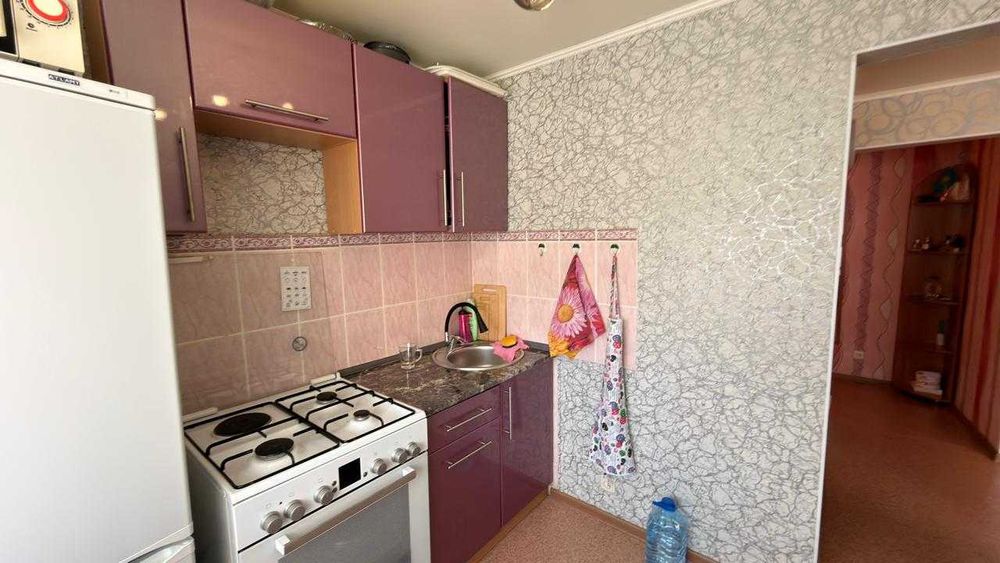 Продам 1 комнатную квартиру, ЧЕРЕМУШКИ