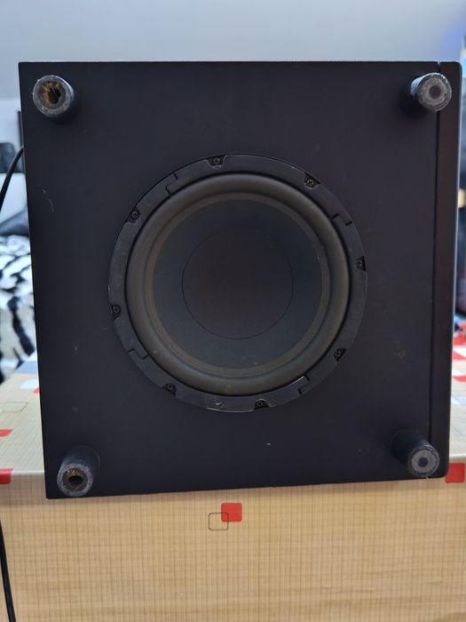 Subwoofer Activ Magnat Digital 5100 – Putere 350W – Amplificare 5.1 Integrată (5x50W) + Intrare Digitală