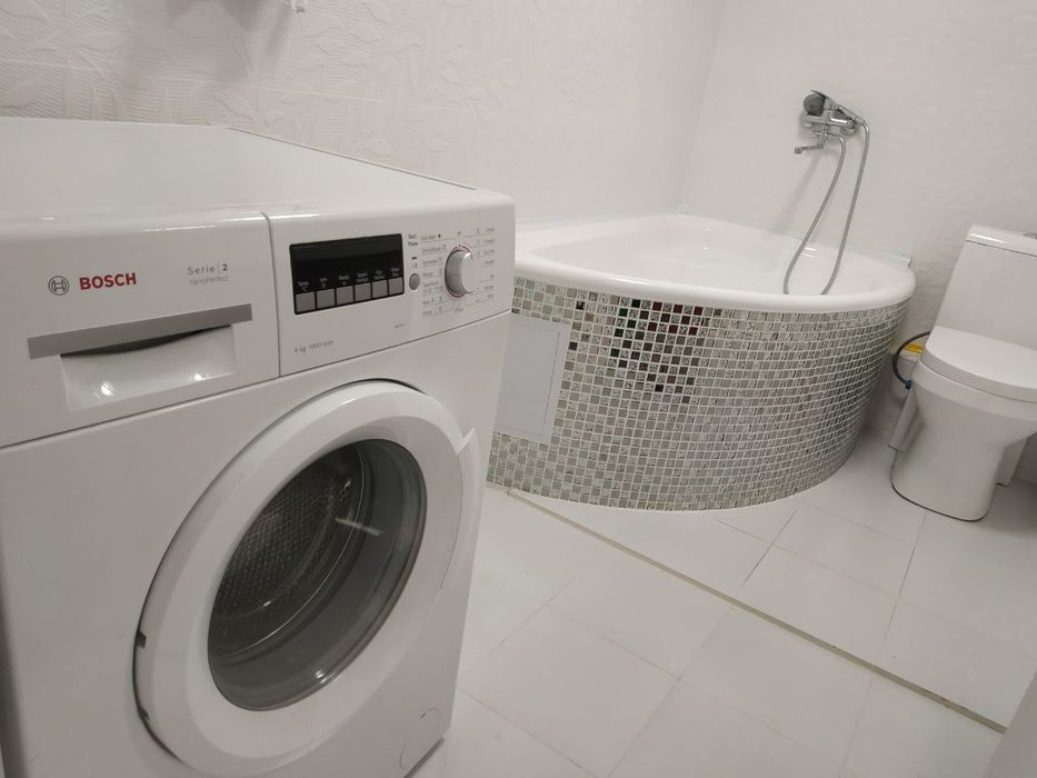 Квартира продаётся метро Хамза Новза 2/4/4 меб тех Чиланзар Е квартал