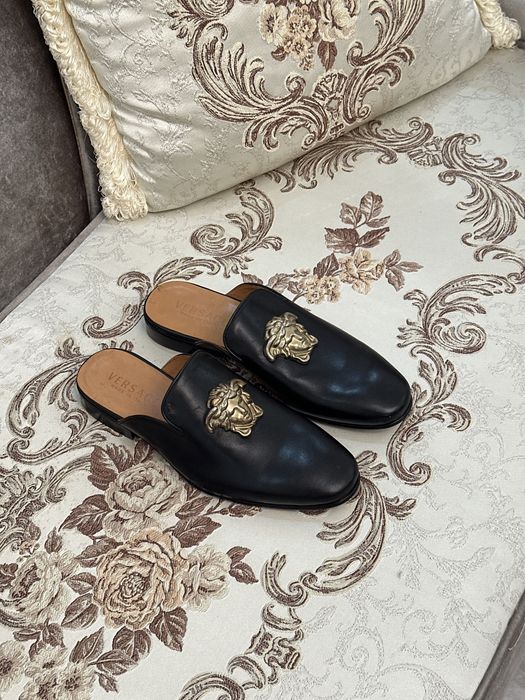 Мъжки чехли версаче