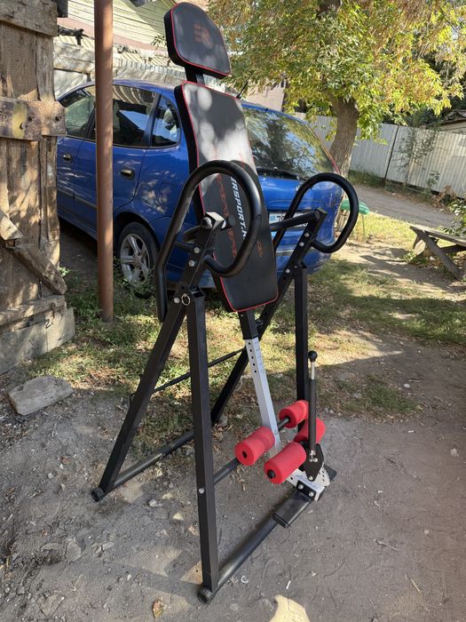 Инверсионный стол для грыжи