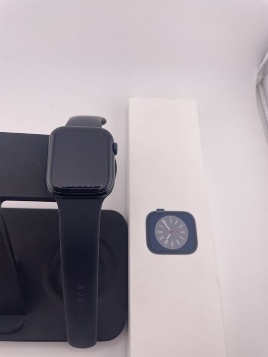 Apple Watch 8 series 45mm