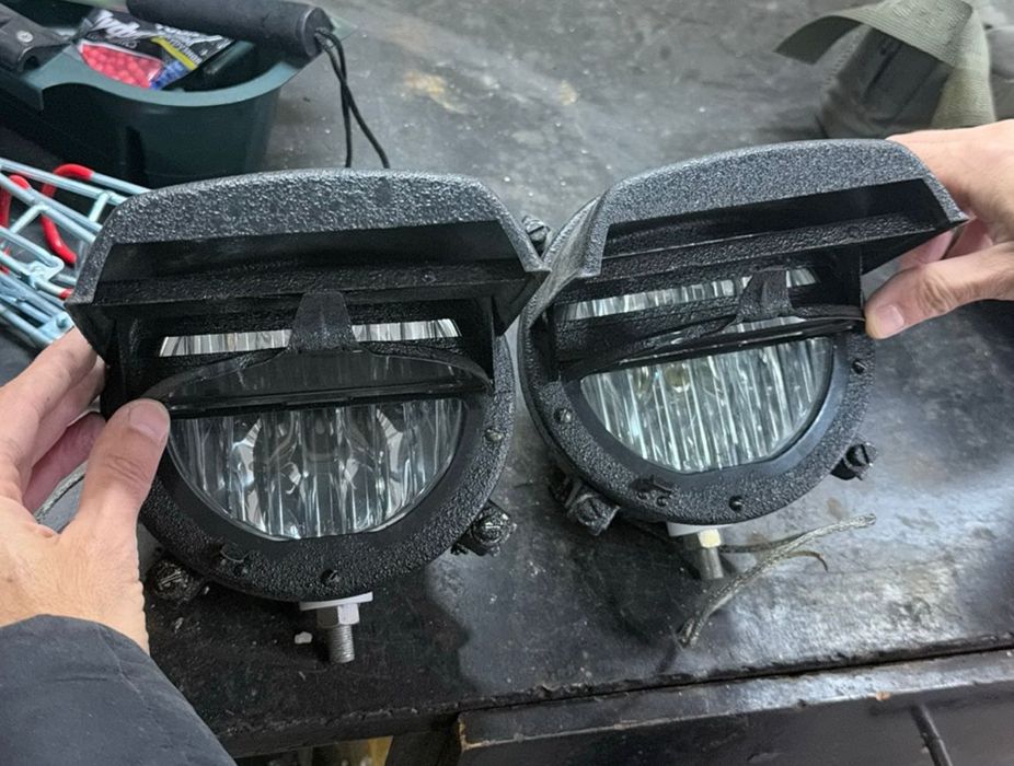 Продам светомаскировочные фары