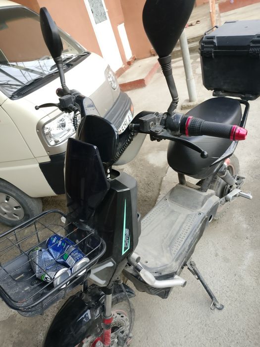 Elektro skutter sotiladi