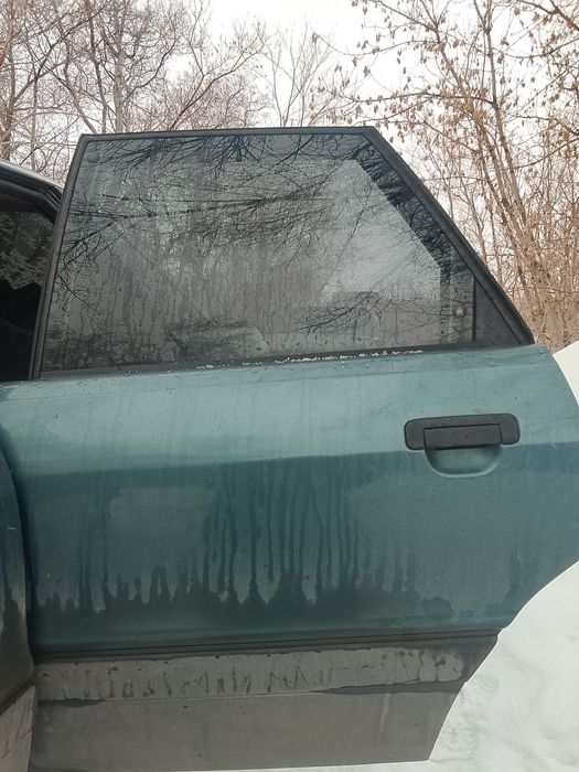 Ауди 80 Б3 продаю двери сиденья