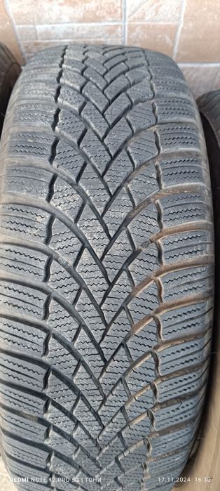 Зимни гуми Bridgestone 6мм.грайфер и резервна гума 195/65/15 WV 5x100