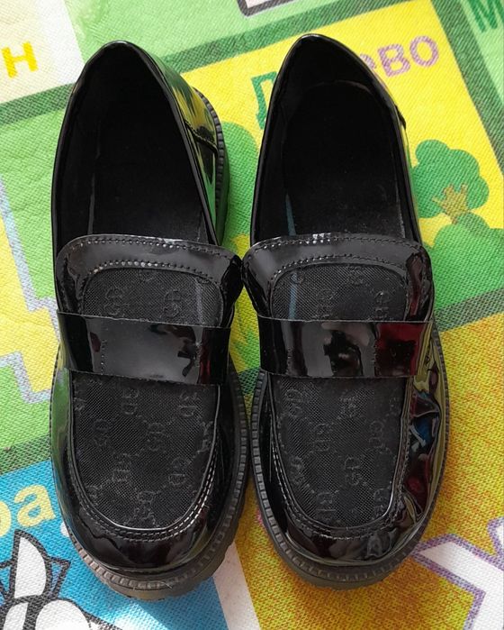 Женские обувь 1000 тг