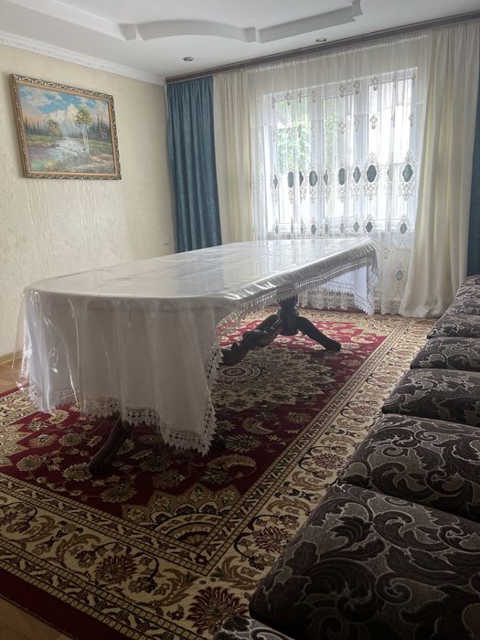 Продаются  отдельный дом .