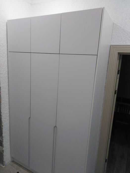 продаю шкаф для прихожая