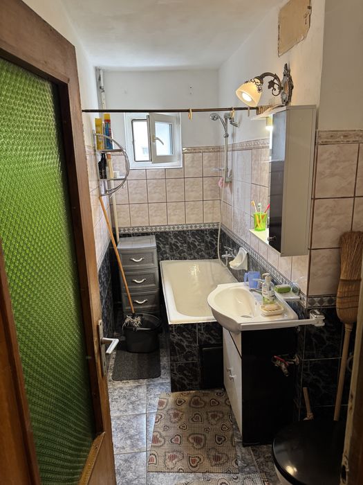 Apartament Tip X Mare, 3 Camere, 56 mp, Etaj 3 – Aleea Călinului, Oradea