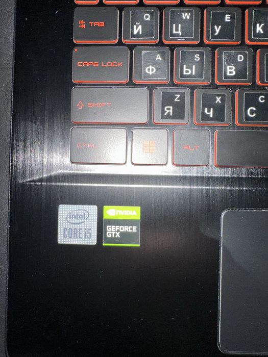 MSI GF63 ideal skidkada