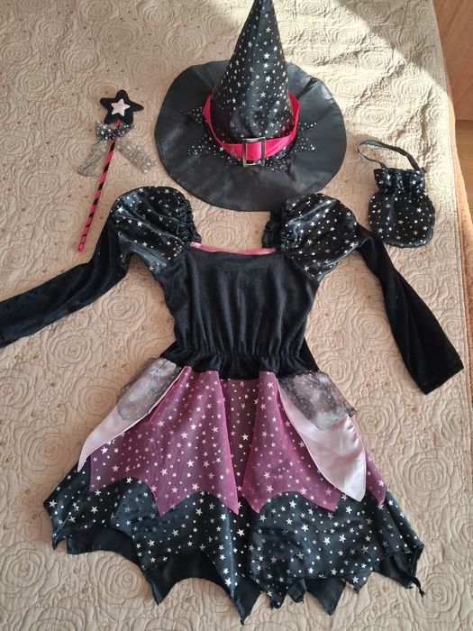 Costum de vrăjitoare