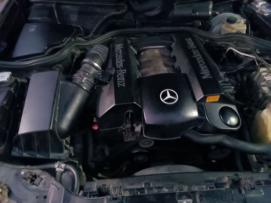 Продаётся свой автомобиль Mercedes Benz W210, 2001 г.в.