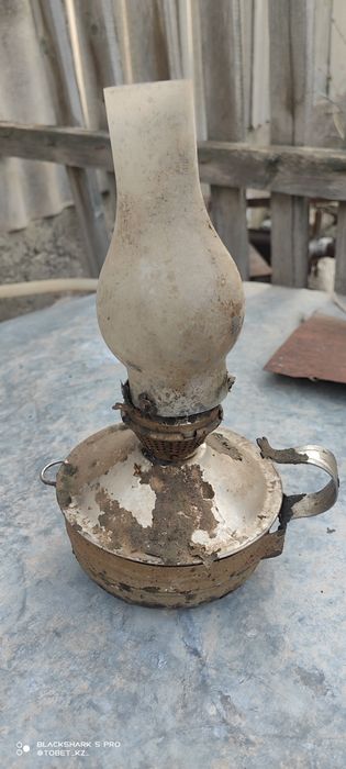 керасиновая лампа