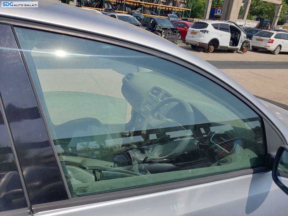 Geam Sticla Usa Portiera Dreapta Fata Volkswagen Golf 6 Hatchback 2008 - 2013 [0142]