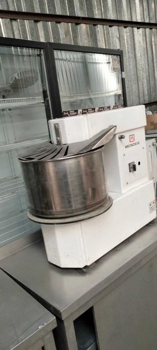 Тестомес для пекарня