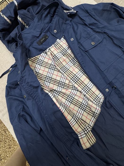 Продаётся женский тренч плащ