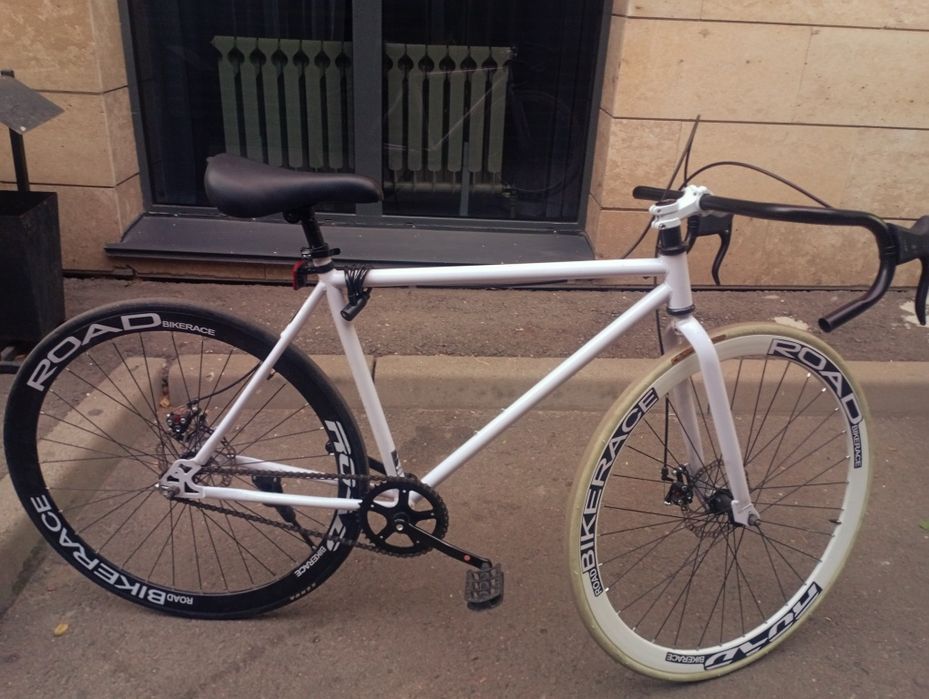 Шоссейный велосипед