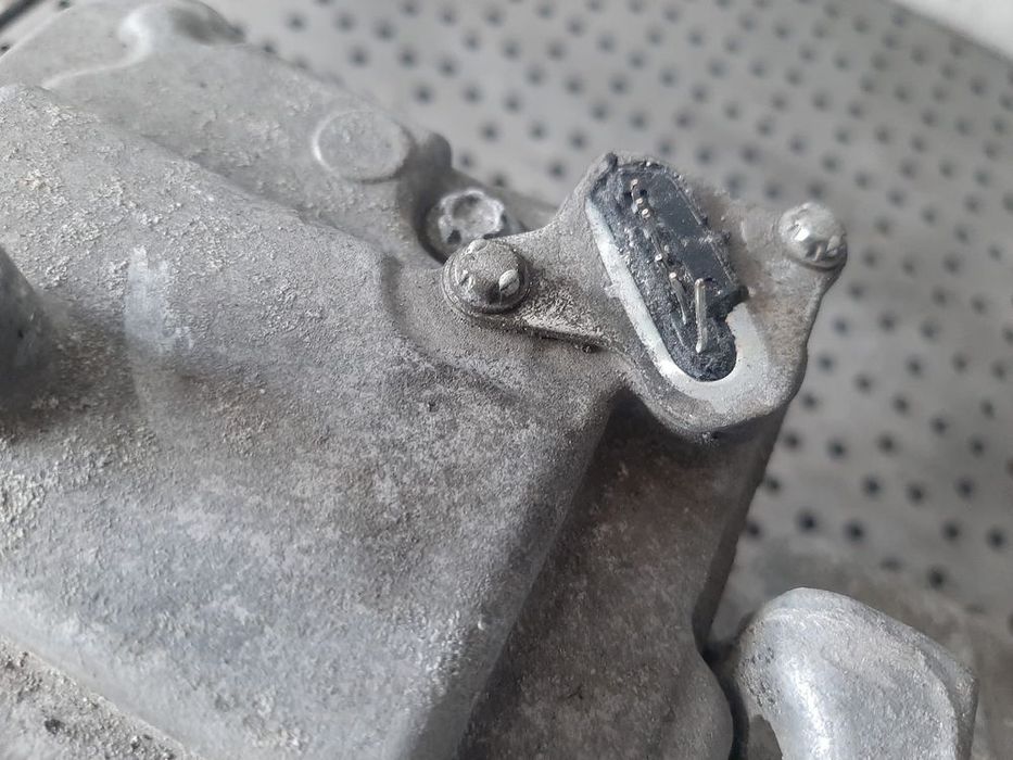 compresor clima ac  cu mufa defecta  x1n2 1.5 b toyota yaris 3 hybrid p92 2017 042200-1350