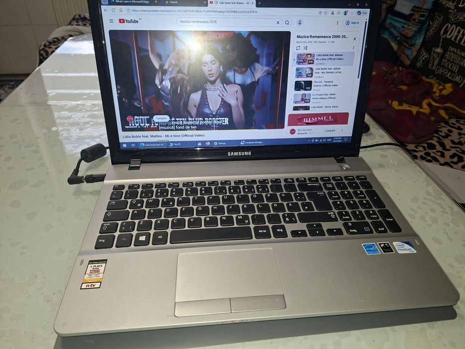 Samsung E300, baterie bună,ideal tester auto, 8 gb ram, Intel 997, 500 gb HDD, Bluetooth