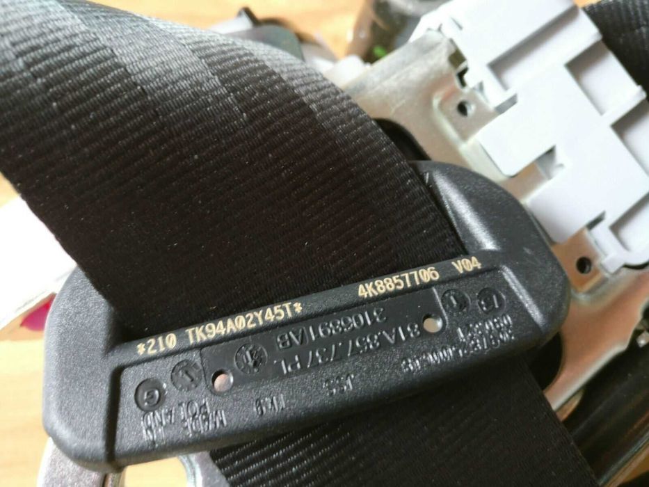 Centuri Siguranta AUDI A6 C8 4K / A7 2019+ Versiunea Standard