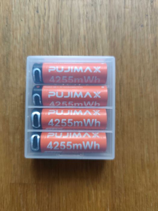 Acumulatori AA cu USB C noi