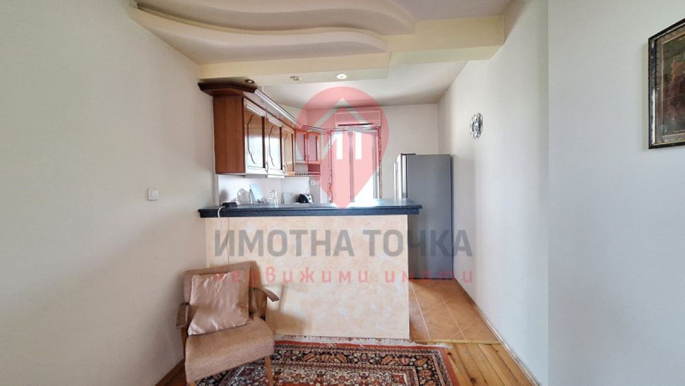 Продава се Тристаен апартамент в Асеновград - 90 кв.м за 1278 €/кв.м - Снимка #2