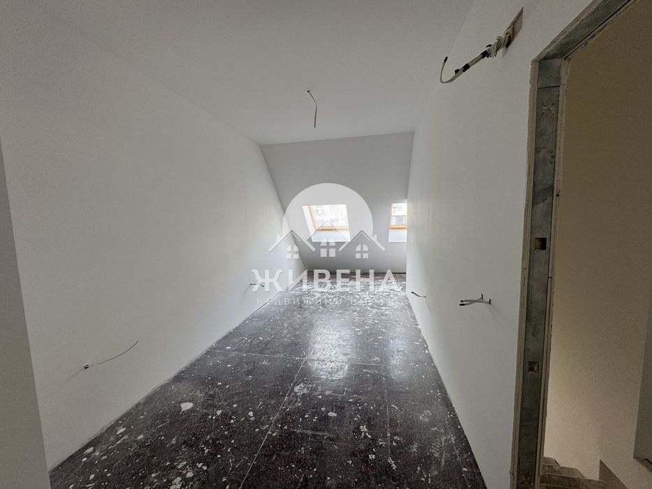 Продава 3-стаен мезонет, кв. Победа, площ 84 кв.м