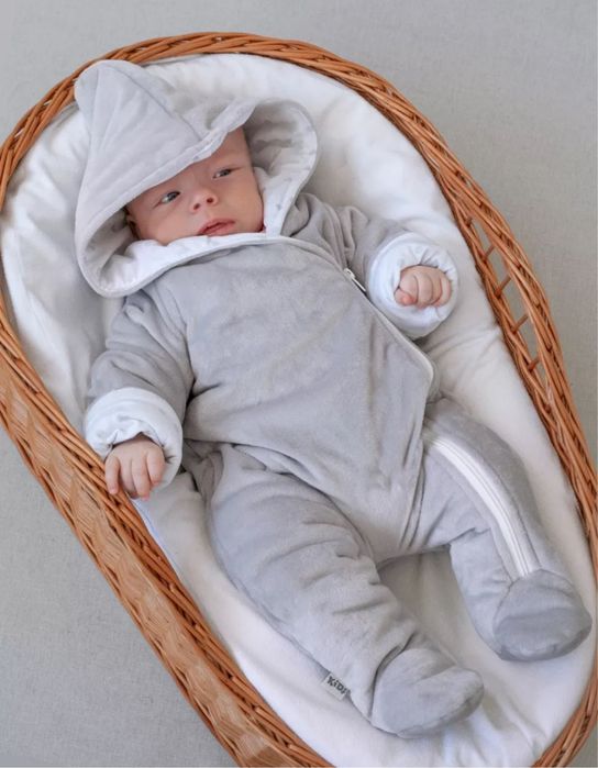 Продам детский конверт на выписку зима