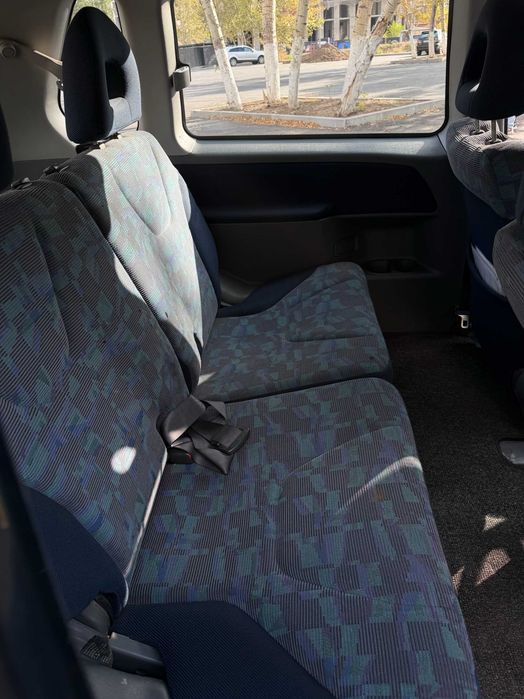Mitsubishi Space Runner 1999 2.4 АКПП — 18 лет в одних руках.