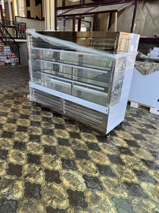 Витирина холодильник