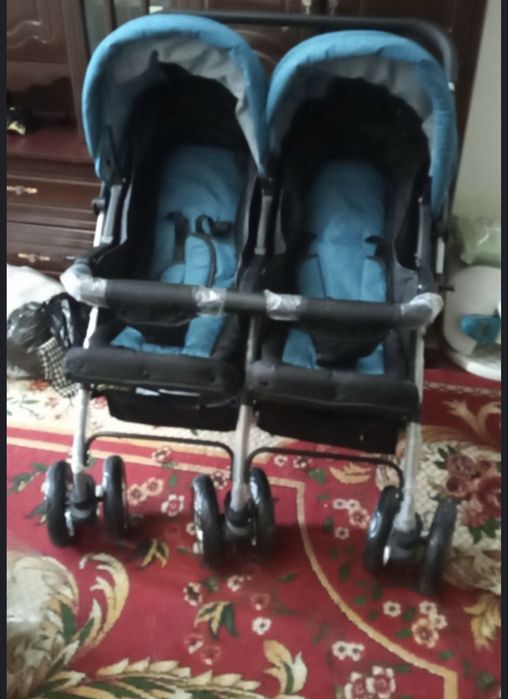 коляска для двойни